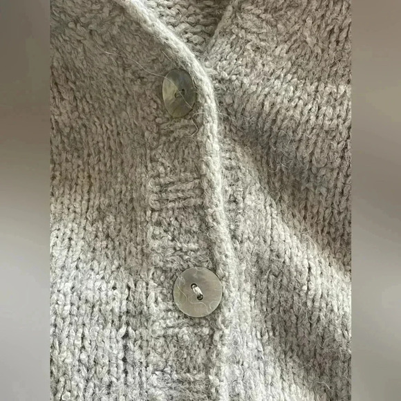 Peruvian Connection Baby Alpaca Oatmeal Cardigan Sweater Size XS - Picture 4 of 11